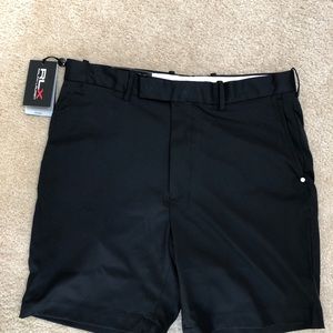 Men’s golf shorts